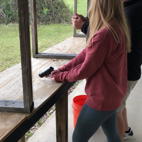 Meet your Posher, Ellie - Picture 6 of 12